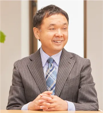 長張 隆史